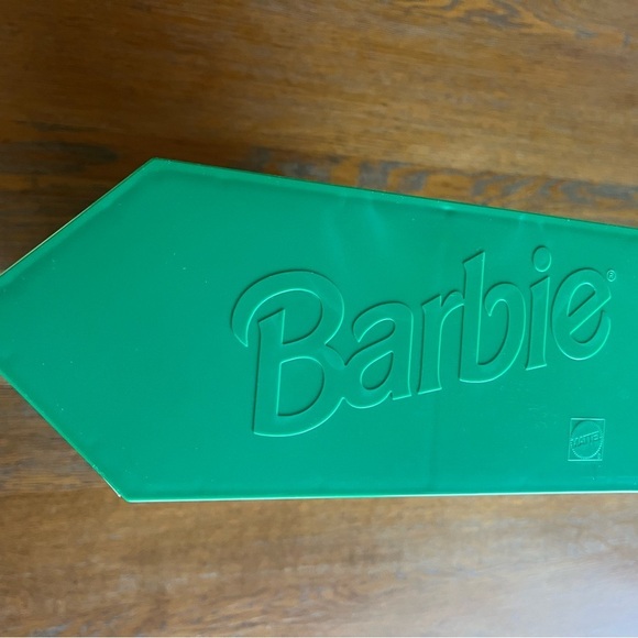 NIB Barbie Special Edition Doll 1992 in Silver Sparkling Gown - Picture 6 of 8